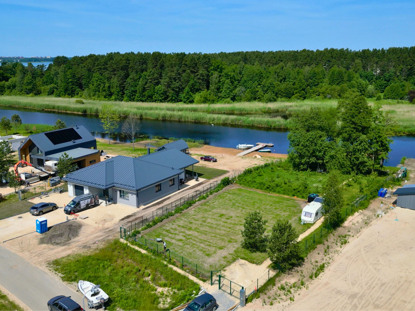 Irbupītes iela 8, Rīga