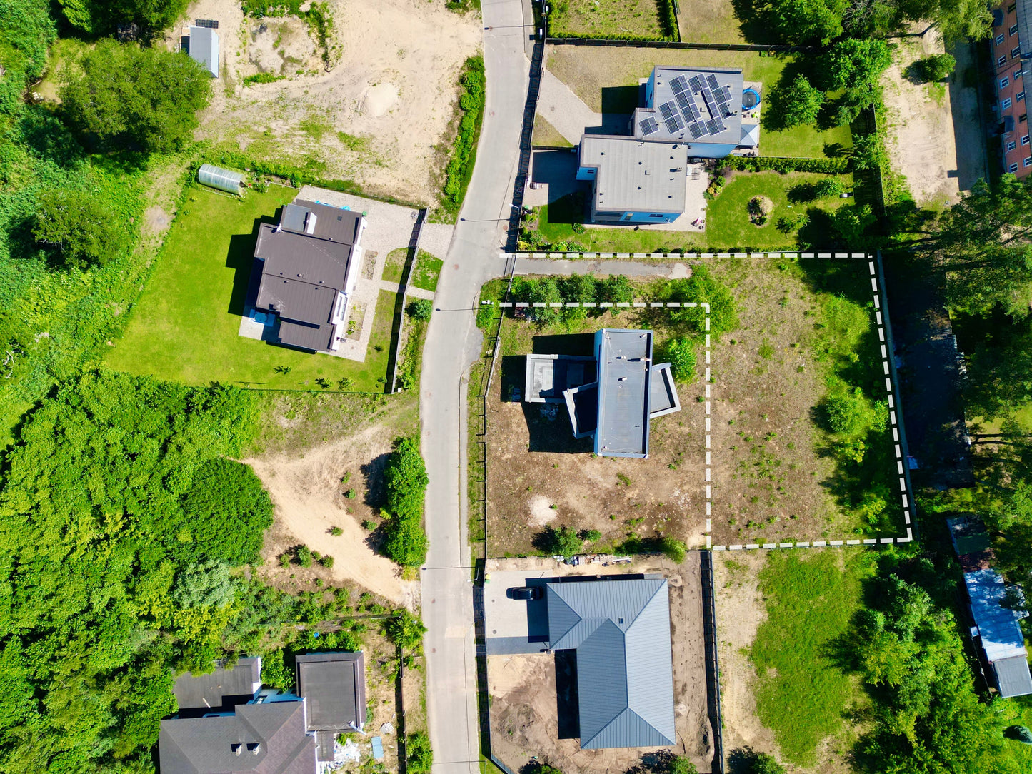 Brekšu iela 8, Rīga